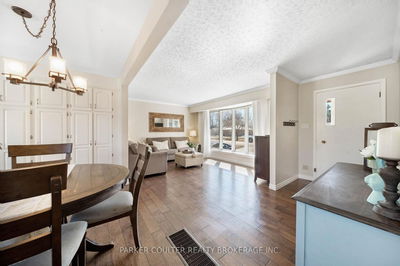 13 Huron St, Springwater - Minesing image-0-3
