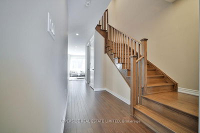7 Milady Cres, Barrie - Rural Barrie Southeast image-0-4