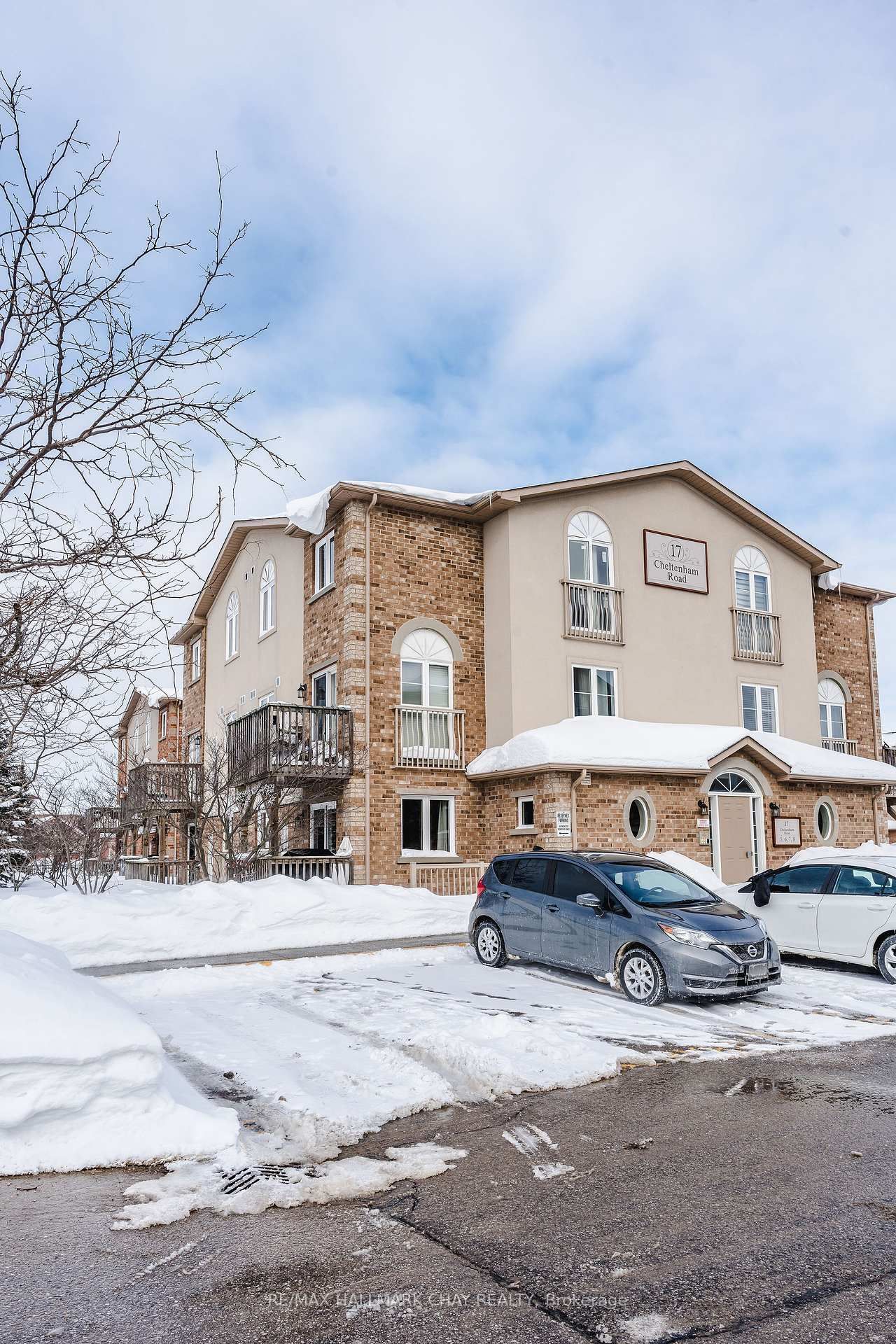 Condo for sale at 8-17 Cheltenham Road, Barrie, Georgian Drive, L4M 0E7 - MLS: S12029220