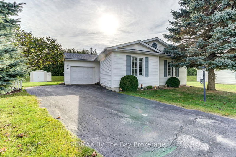 45 Pennsylvania Ave, Wasaga Beach - Wasaga Beach image-0-0