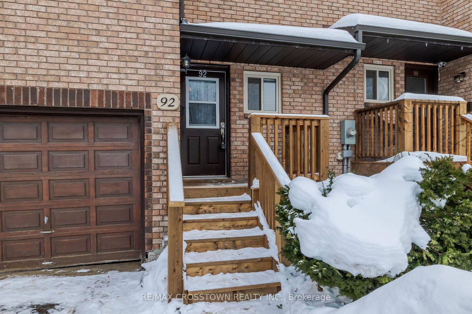 Townhouse for sale at 92 LOGGERS RUN N/A, Barrie, Ardagh, L4N 6W8 - MLS: S12035157