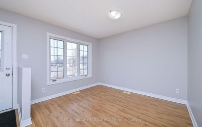 1 Violet St, Barrie - Holly image-0-3