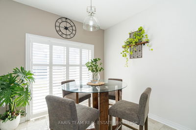 89 Pearcey Cres, Barrie - West Bayfield image-0-3