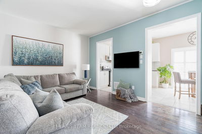 89 Pearcey Cres, Barrie - West Bayfield image-0-4