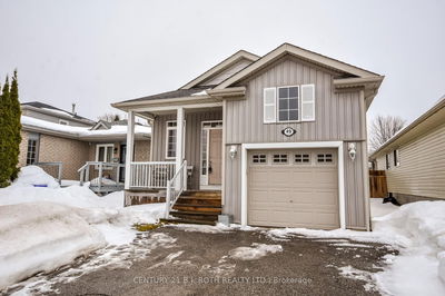 49 Athabaska Rd, Barrie - Holly