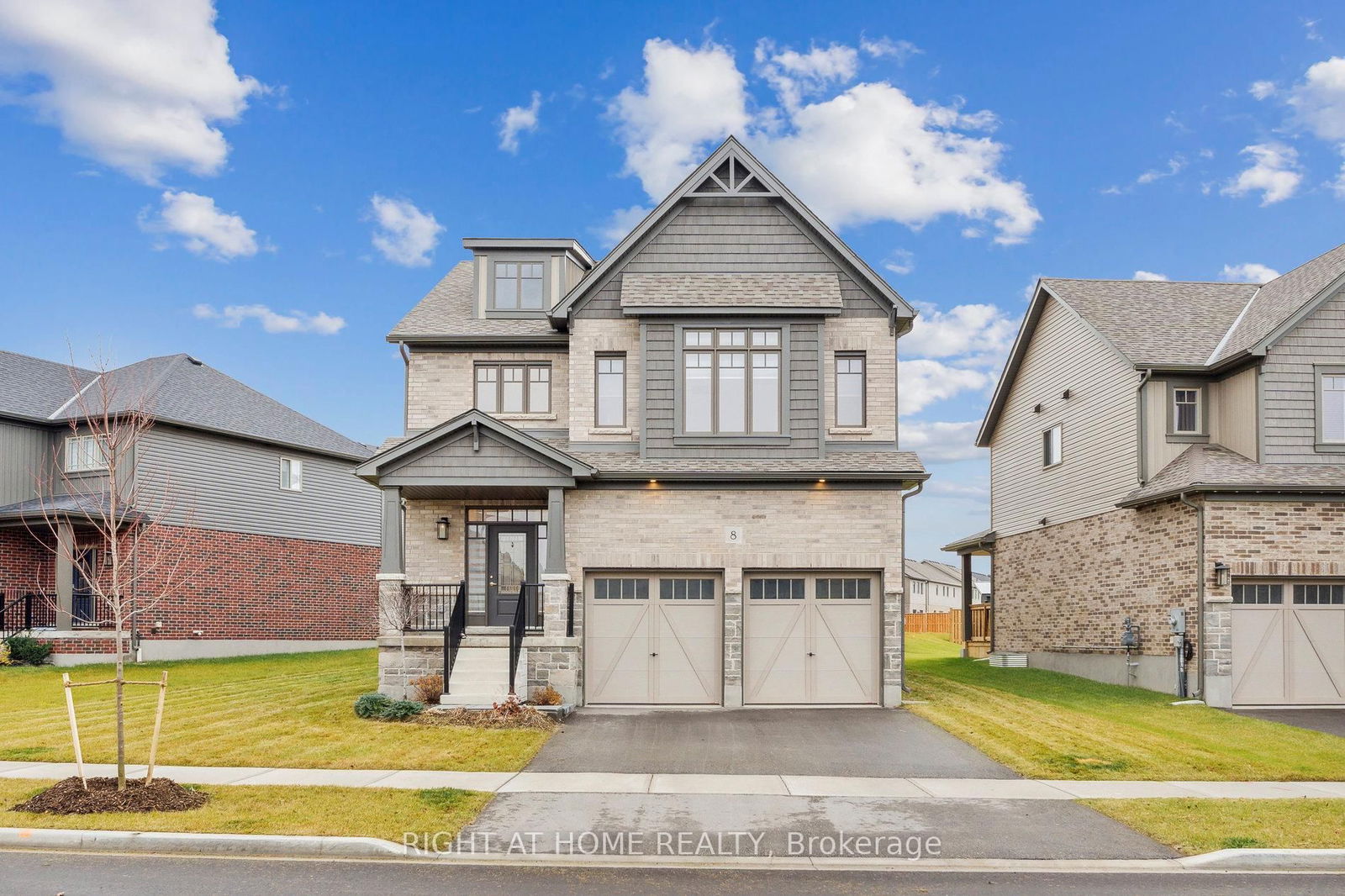 Detached House leased at 8 Rowland Street, Collingwood, Collingwood, L9Y 5M4 - MLS: S12039574