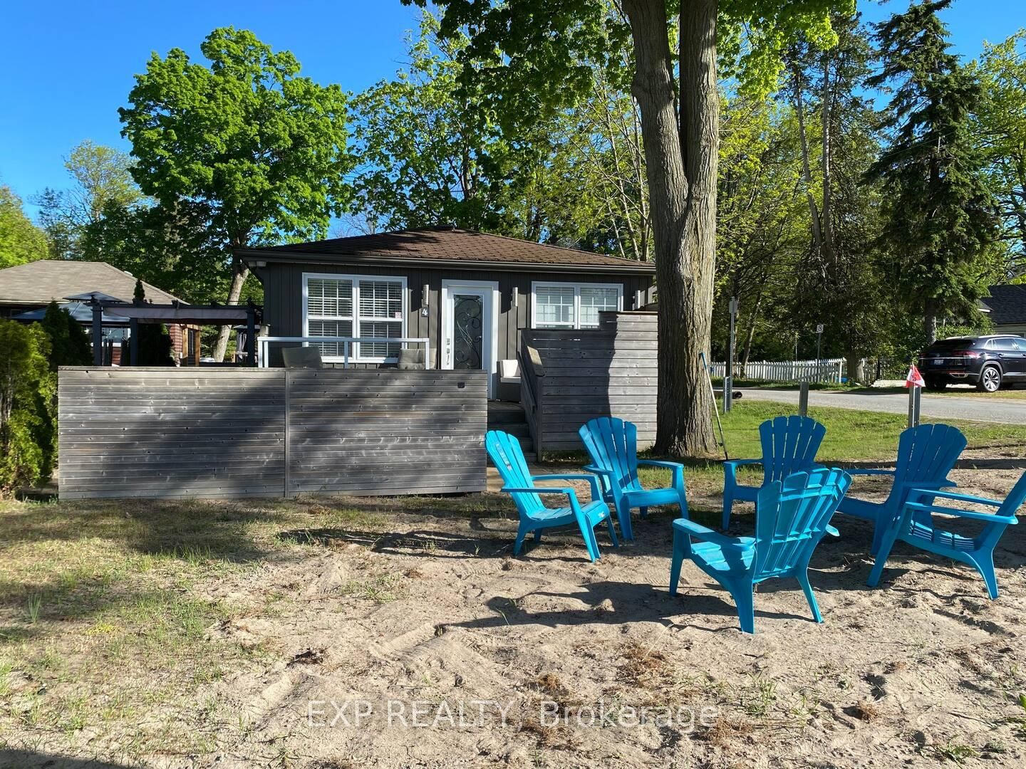 Detached House for sale at 4 Oliver Drive, Tiny, Rural Tiny, L0L 2J0 - MLS: S12041373