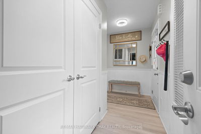 8 Sinclair Cres, Ramara - Atherley image-0-3