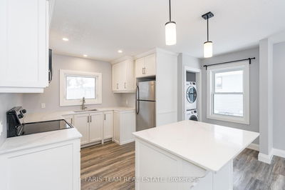 135 Gunn St, Barrie - Wellington image-0-3