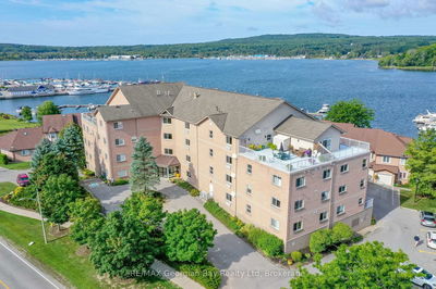 Unit 307 — 4 Beck Blvd, Penetanguishene - Penetanguishene