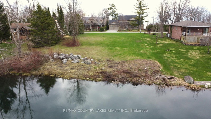 36 Southview Dr R.R.#3, Brechin Dr S, Ramara, L0K 1B0 | Image 3