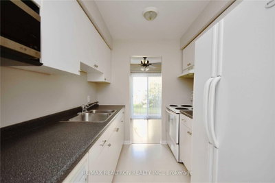 12 Robin Court — photo 4