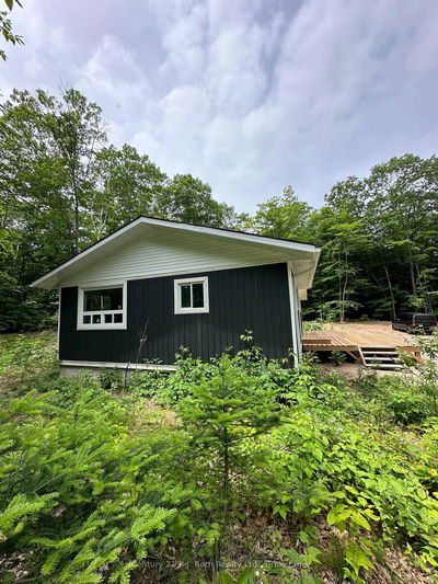 1 Waagosh Miikaans Lane, Christian Island 30 - Beausoleil First Nation image-0-2