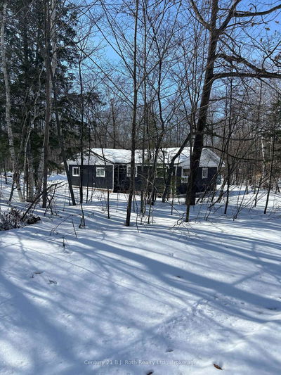 1 Waagosh Miikaans Lane, Christian Island 30 - Beausoleil First Nation image-0-4