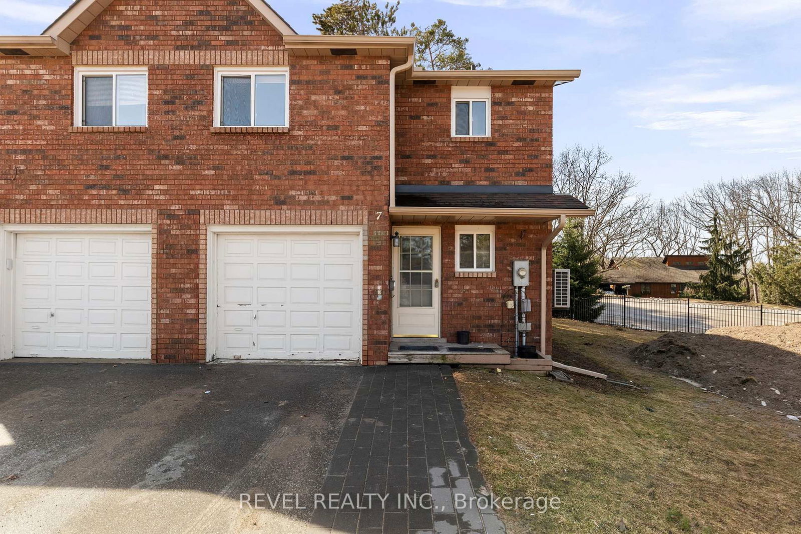 Townhouse for sale at 7 Partridge Road, Barrie, Ardagh, L4N 6W4 - MLS: S12063517