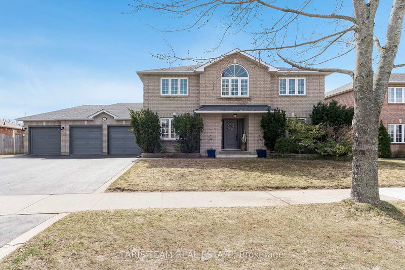 home for sale on 87 Silver Maple Crescent