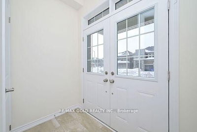 6 Ludlow Dr, Barrie - Rural Barrie Southeast image-0-2