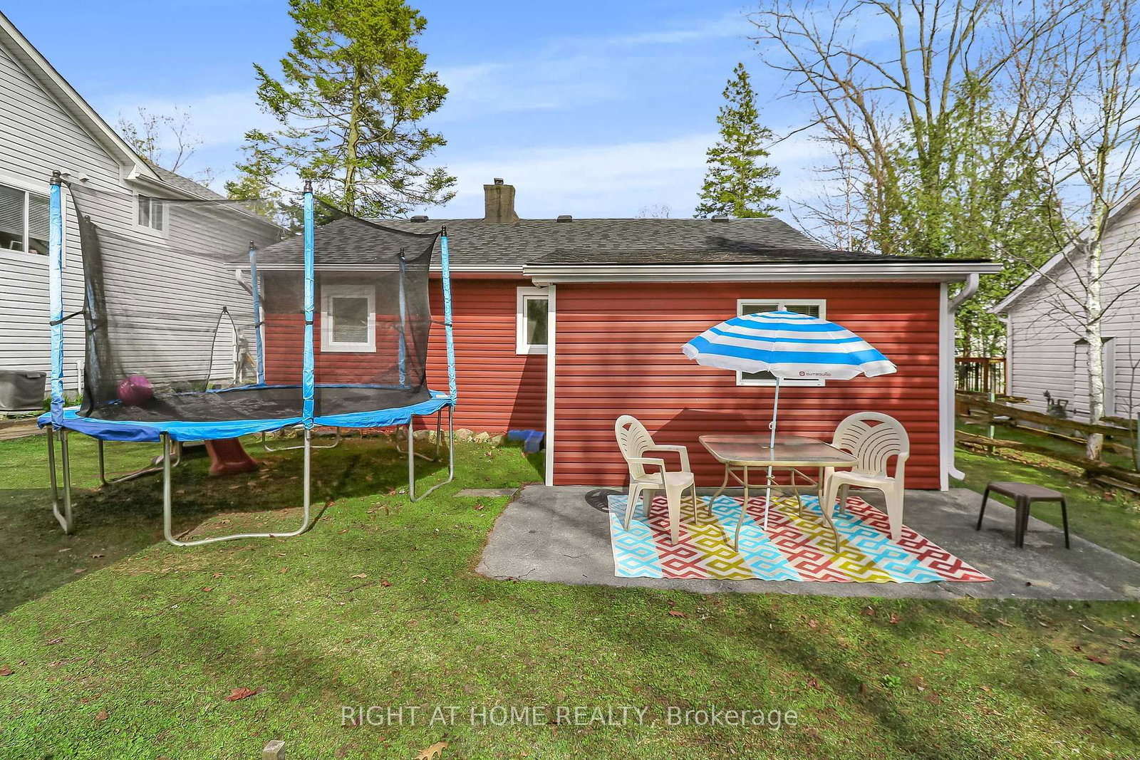 Listing Image 7