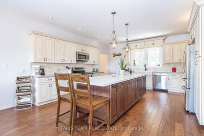 1933 Vespra Valley Rd, Springwater - Minesing image-0-2