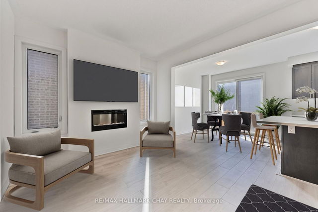 62 West Oak Trail