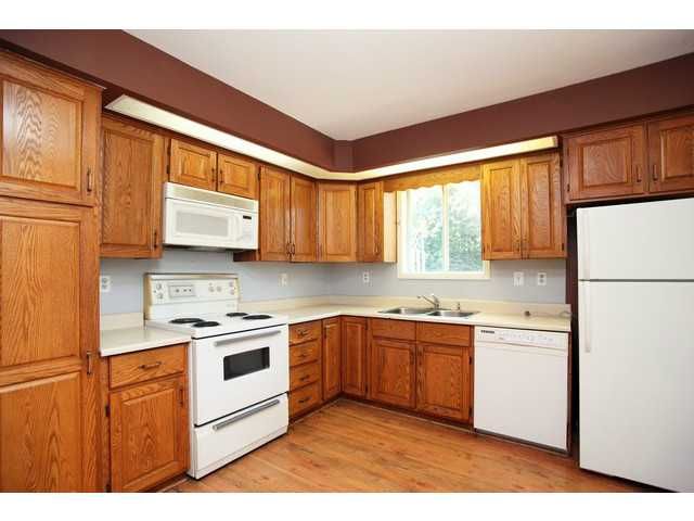 16 Wales Ave N, Adjala-Tosorontio, L0M 1J0 | Image 2