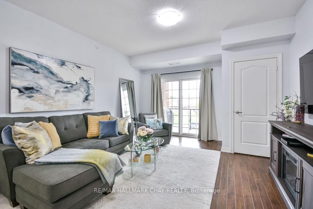 Condo for sale at 207-43 Ferndale Drive, Barrie, Ardagh, L4N 5W6 - MLS: S12072530
