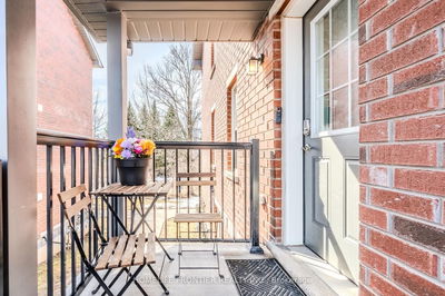 Unit 16 — 244 Penetanguishene Rd, Barrie - Georgian Drive image-0-2
