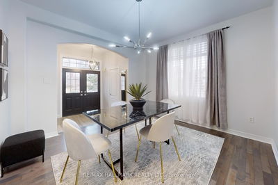 11 Kensington Tr, Barrie - Innis-Shore image-0-4