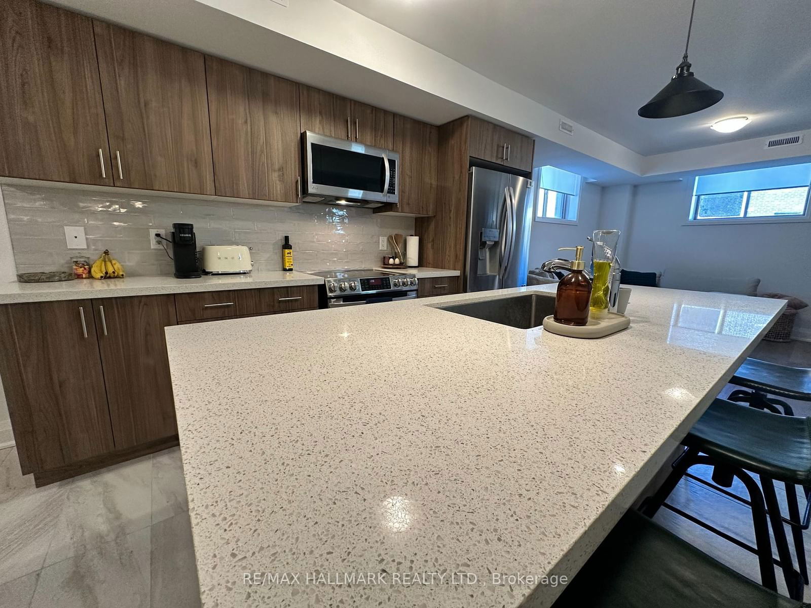 Detached House for lease at lower-30 Barnyard Trail, Barrie, Rural Barrie Southeast, L9J 0V5 - MLS: S12075209