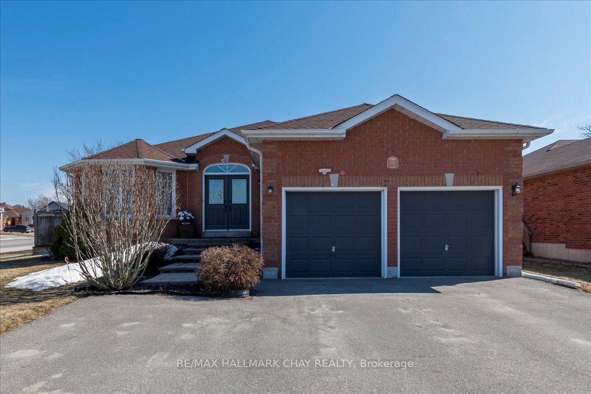 Detached House for sale at 283 Cox Mill Road, Barrie, Bayshore, L4N 8K8 - MLS: S12075386