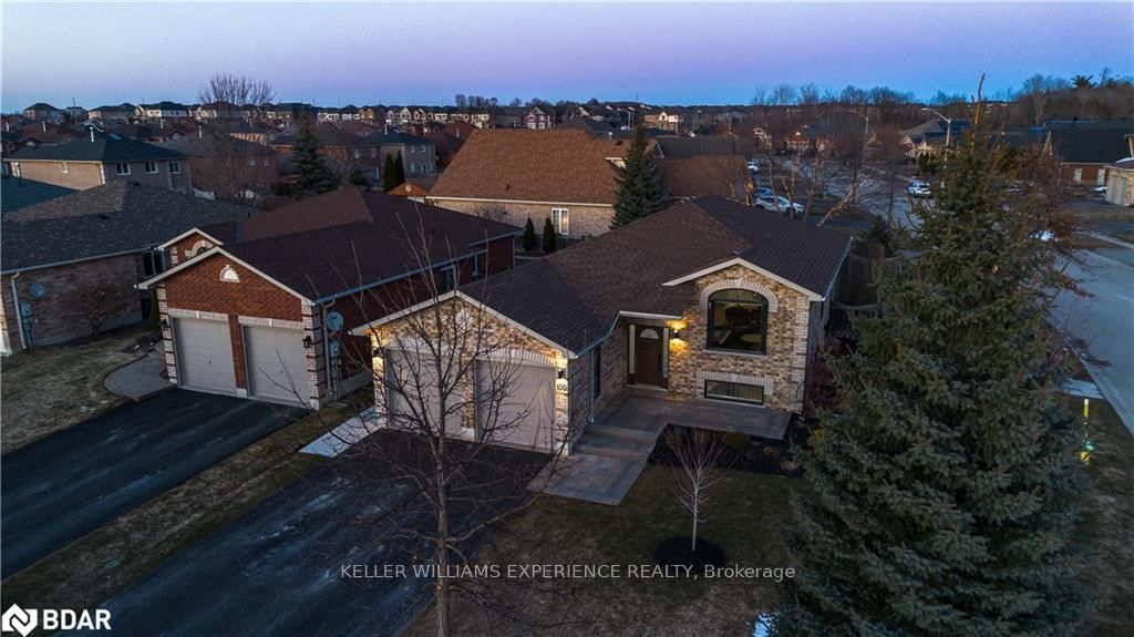 Detached House sold at 100 Seline Crescent, Barrie, Painswick South, L4N 5V7 - MLS: S12076025
