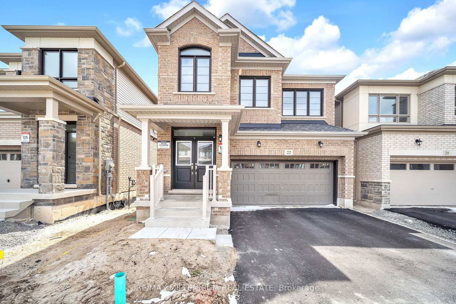 Detached House for sale at 22 PHOENIX BLVD Boulevard, Barrie, Rural Barrie Southeast, L9J 0P7 - MLS: S12076280