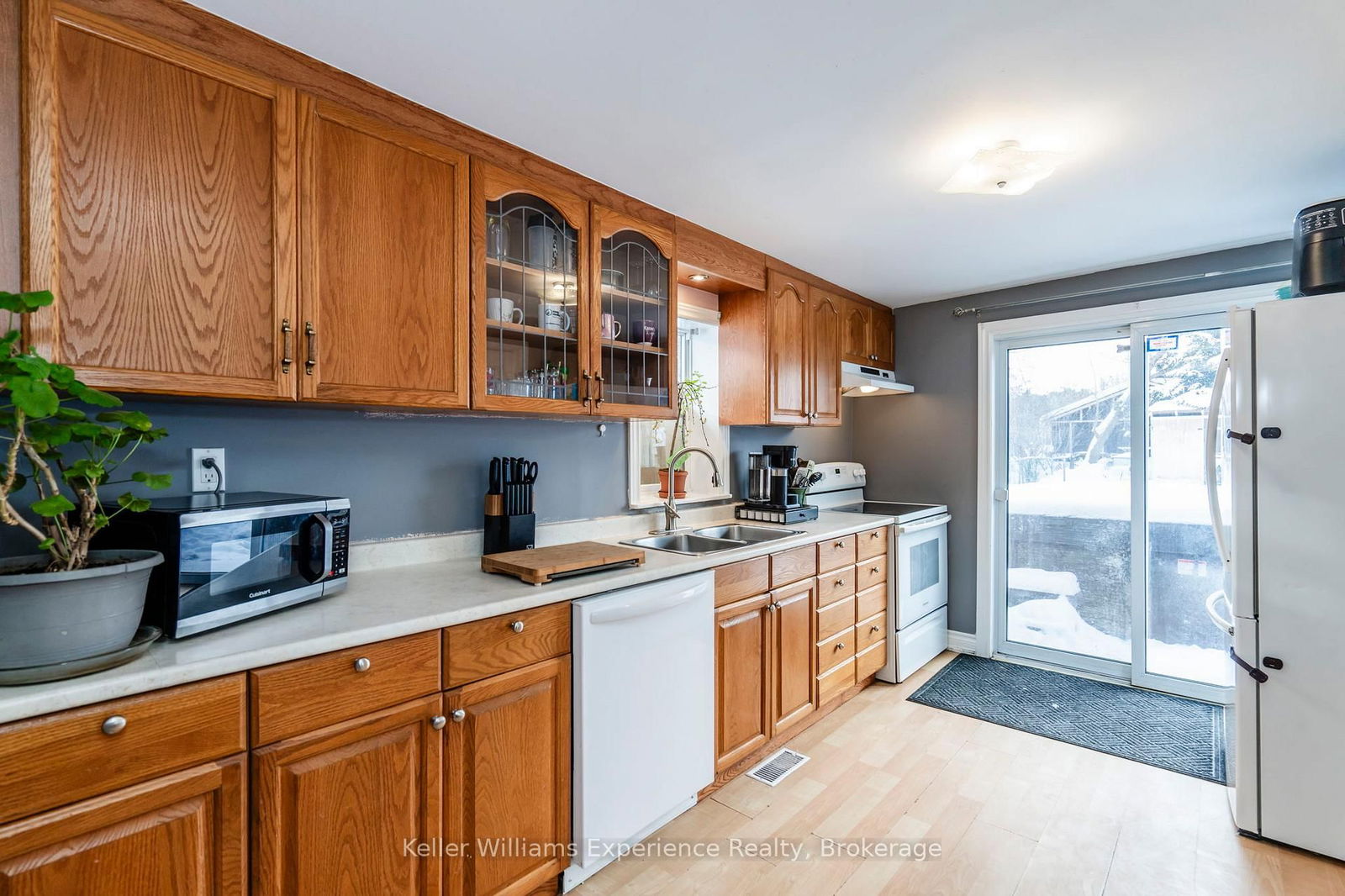 Detached House sold at 310 Davidson Street, Tay, Port McNicoll, L0K 1R0 - MLS: S12079805