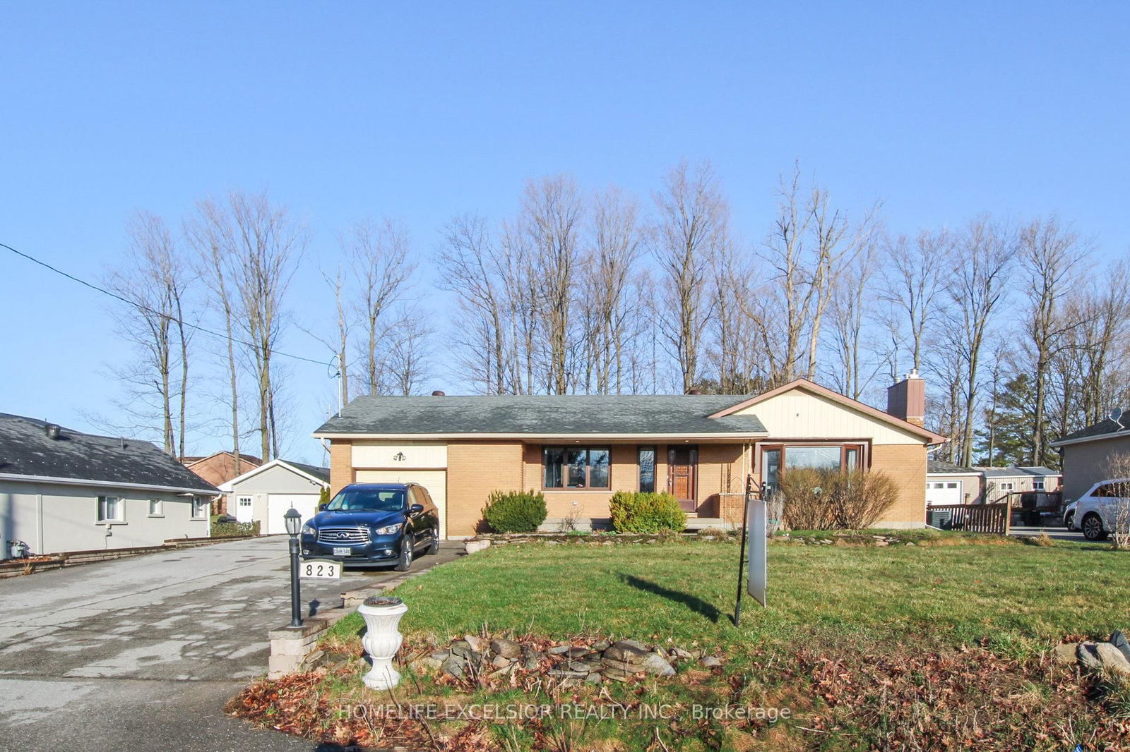 Detached House for sale at 823 Essa Road, Barrie, Holly, L4N 9G5 - MLS: S12080431