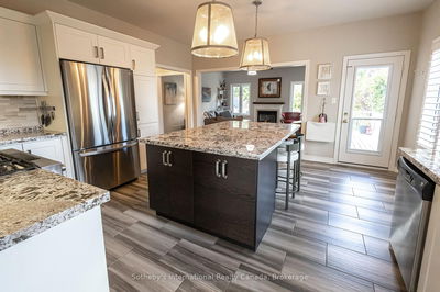 17 Mair Mills Dr, Collingwood - Collingwood image-0-2