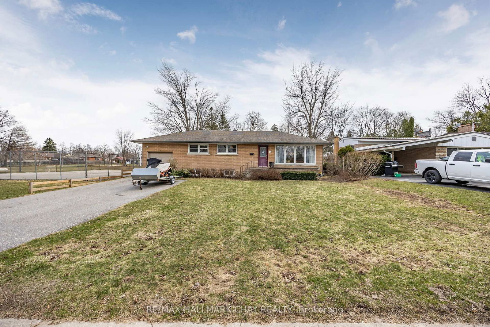 Detached House for sale at 67 MELROSE Street, Barrie, 400 East, L4M 2B1 - MLS: S12086890