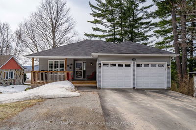 10 Clarence Ave, Penetanguishene - Penetanguishene