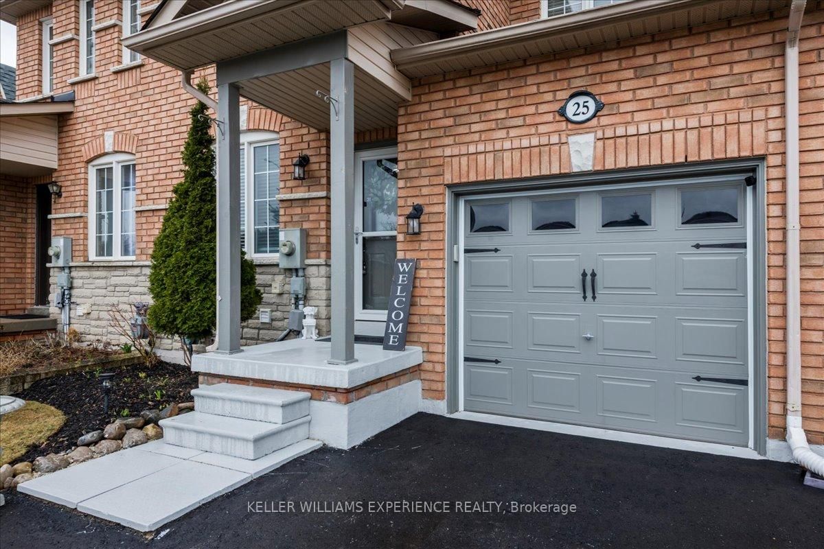 Townhouse for sale at 25 Gross Drive, Barrie, Edgehill Drive, L4N 0R6 - MLS: S12088004