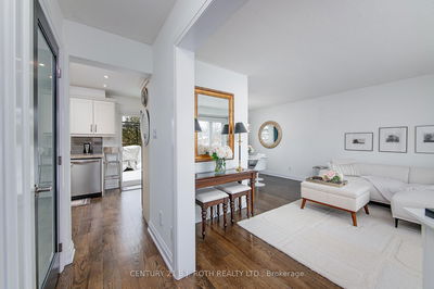 124 Brown St, Barrie - Holly image-0-3