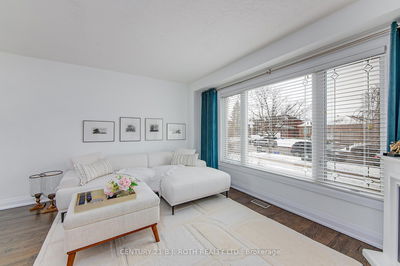 124 Brown St, Barrie - Holly image-0-4