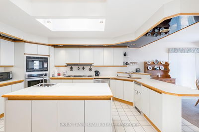 16 Beck Blvd, Penetanguishene - Penetanguishene image-0-2