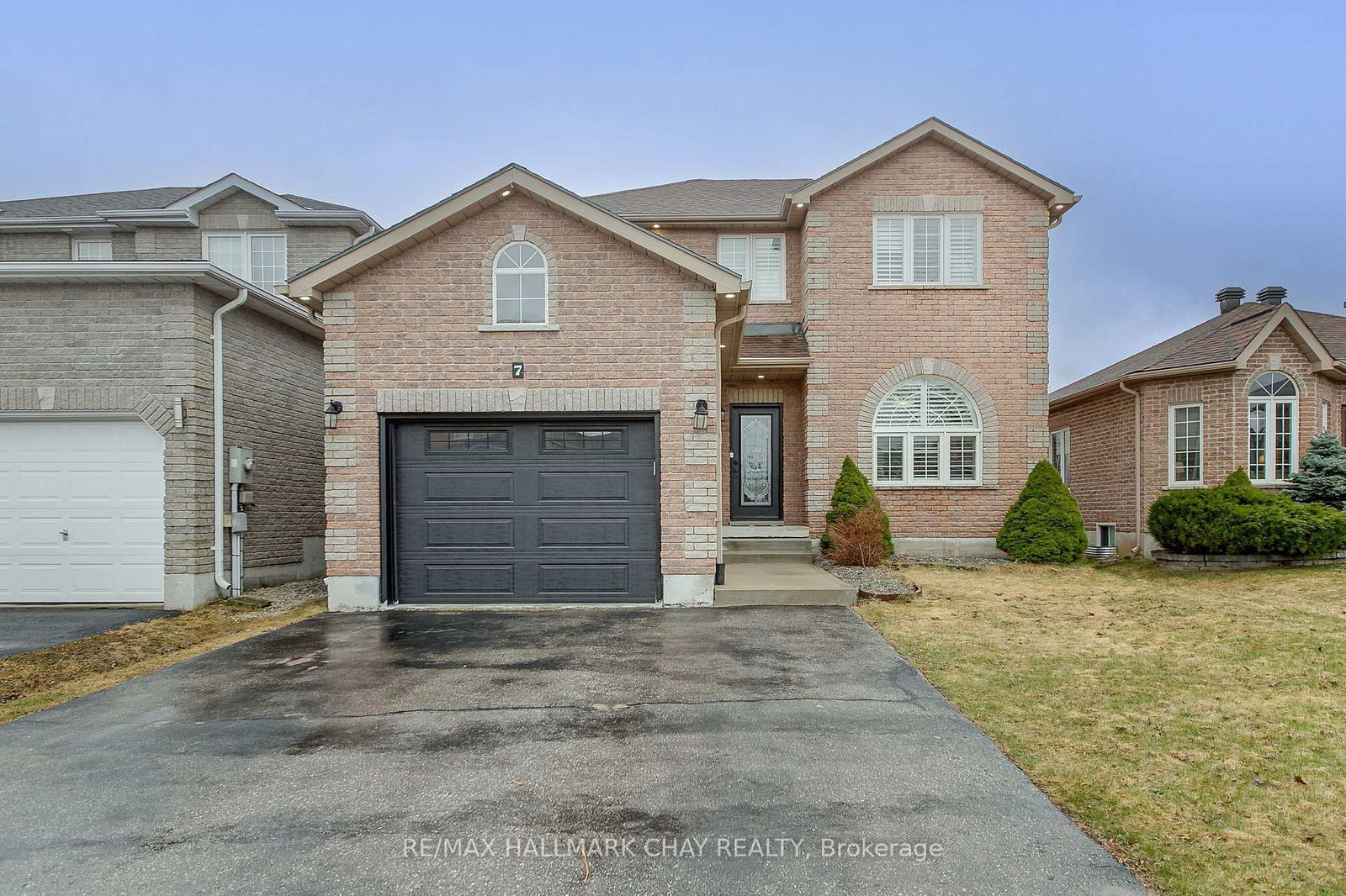 Detached House for sale at 7 Penvill Trail, Barrie, Ardagh, L4N 1T7 - MLS: S12088852