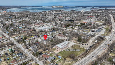 95 Simcoe St, Orillia - Orillia image-0-4