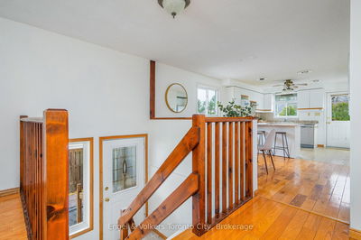 381 Zoo Park Rd, Wasaga Beach - Wasaga Beach image-0-1