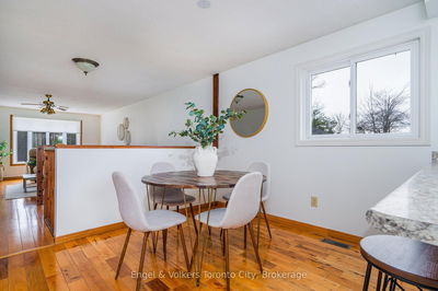 381 Zoo Park Rd, Wasaga Beach - Wasaga Beach image-0-2