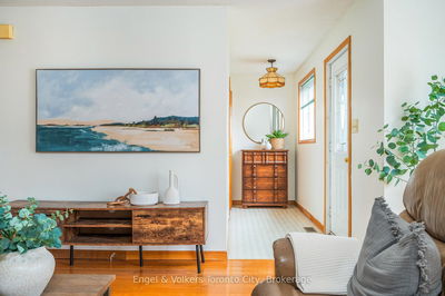 381 Zoo Park Rd, Wasaga Beach - Wasaga Beach image-0-4