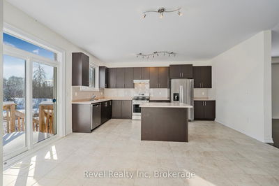 27 PEARL St, Wasaga Beach - Wasaga Beach image-0-2