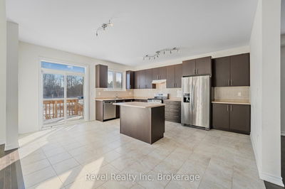 27 PEARL St, Wasaga Beach - Wasaga Beach image-0-3