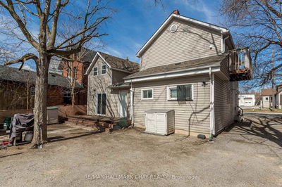 23 Elgin St, Orillia - Orillia image-0-3