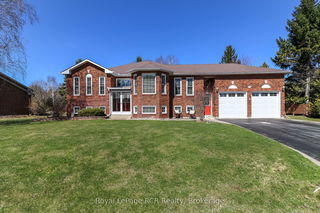 71 Fairway Crescent